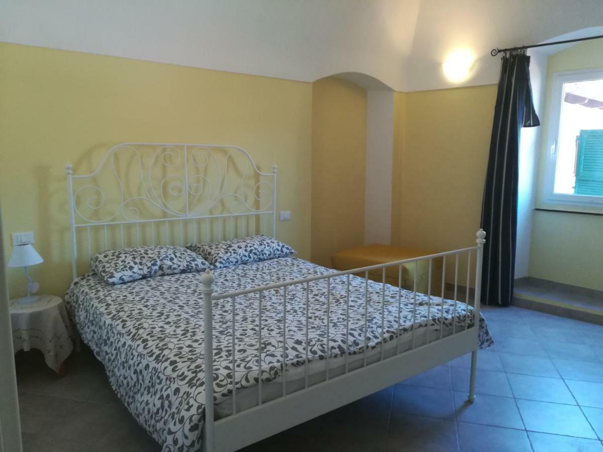 I Fiori Di Santo Stefano Διαμέρισμα Santo Stefano al Mare Εξωτερικό φωτογραφία