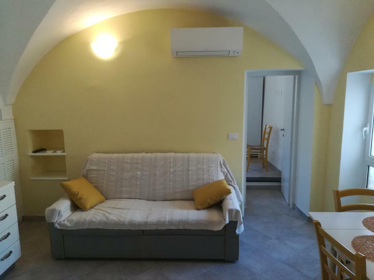 I Fiori Di Santo Stefano Διαμέρισμα Santo Stefano al Mare Εξωτερικό φωτογραφία