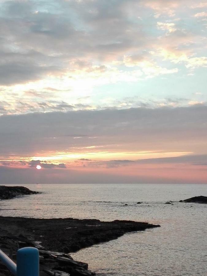 I Fiori Di Santo Stefano Διαμέρισμα Santo Stefano al Mare Εξωτερικό φωτογραφία