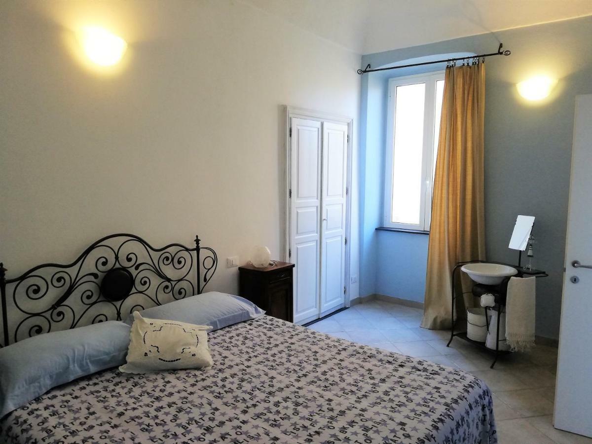 I Fiori Di Santo Stefano Διαμέρισμα Santo Stefano al Mare Εξωτερικό φωτογραφία